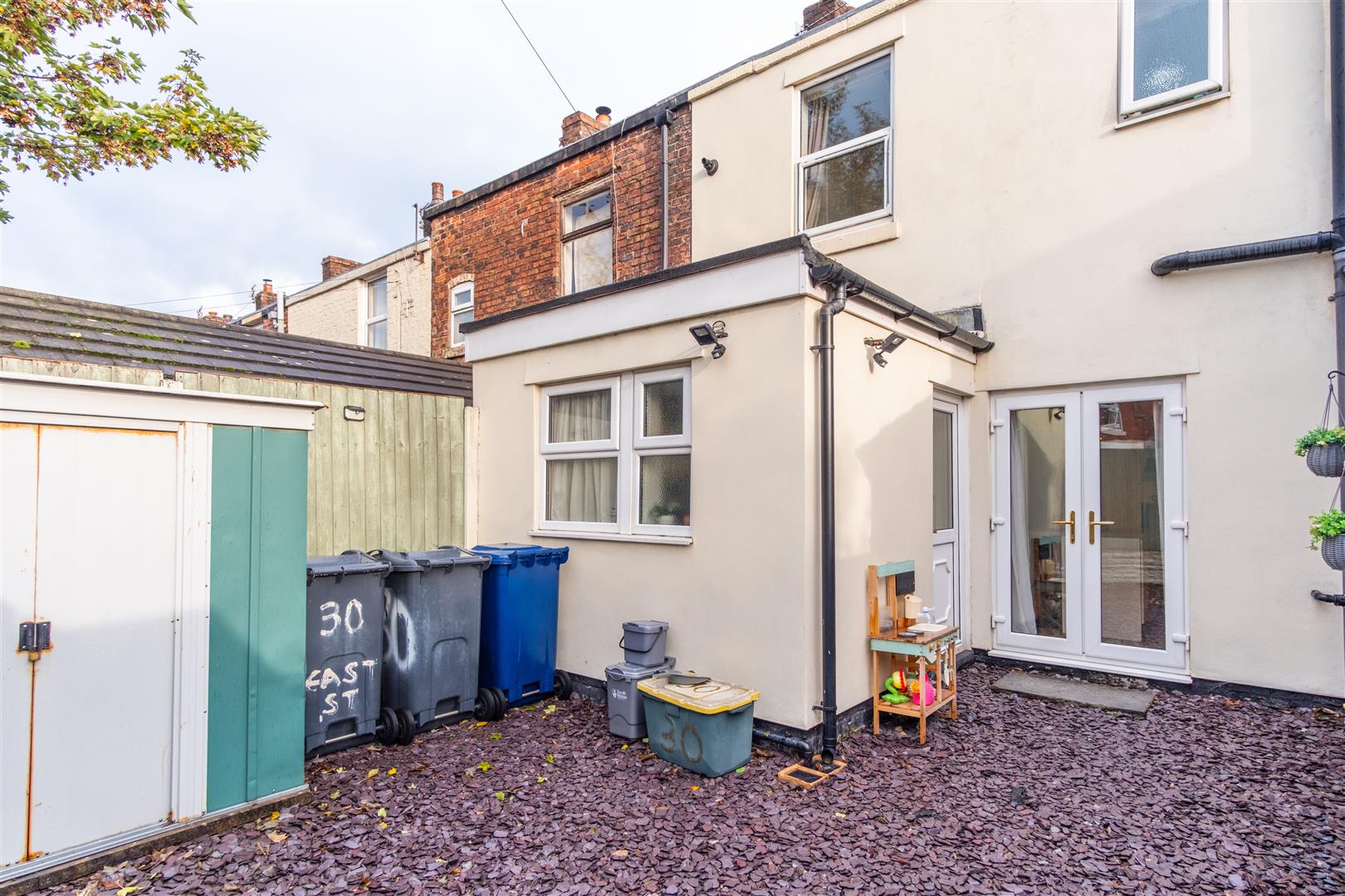 3 bed property in East Street, Leyland